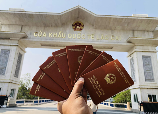 Tour Hà Khẩu Bình Biên Kiến Thủy Mông Tự 